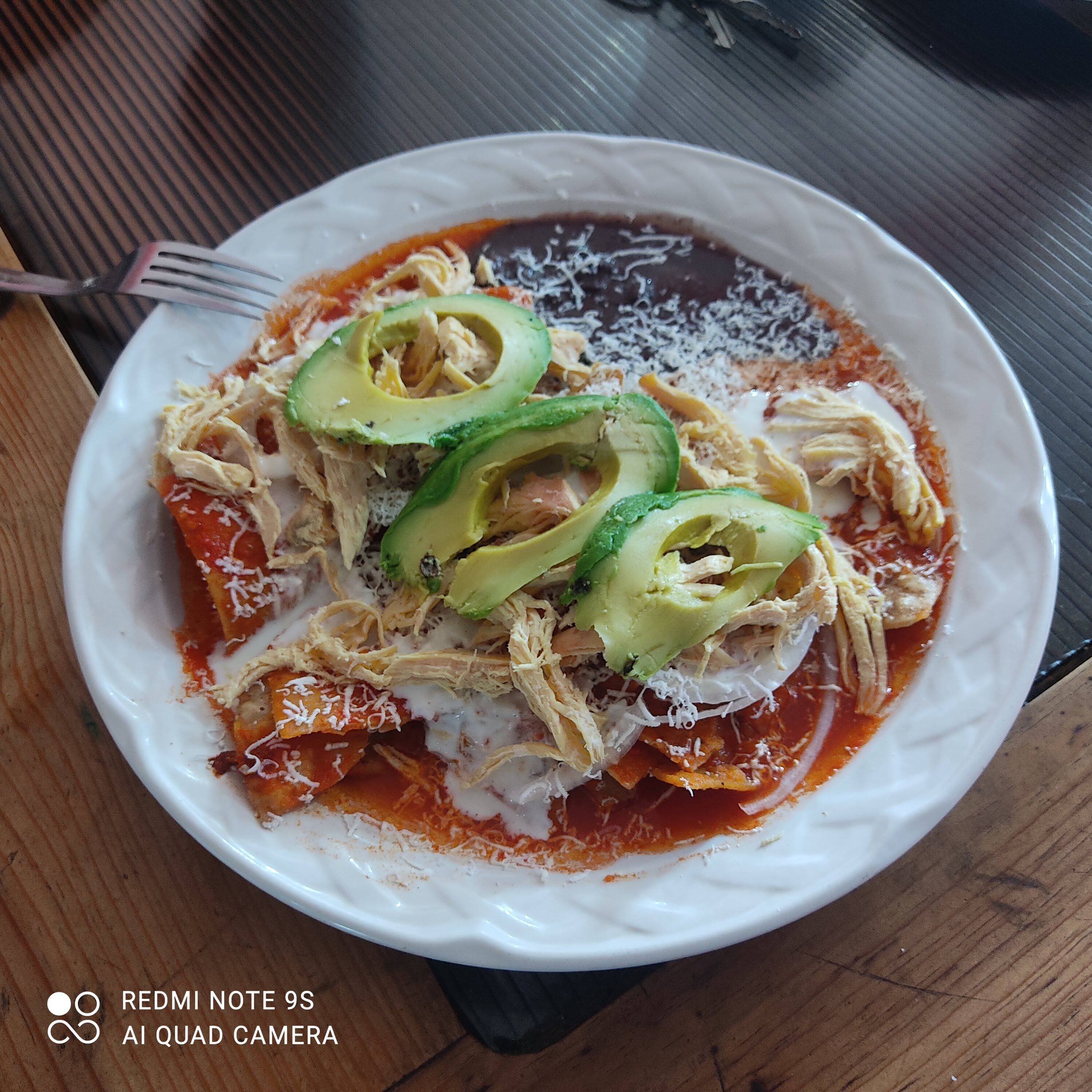Chilaquiles con bisteck
