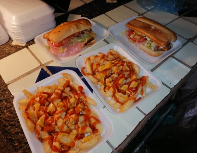 Hamburguesas la Casa Colorada