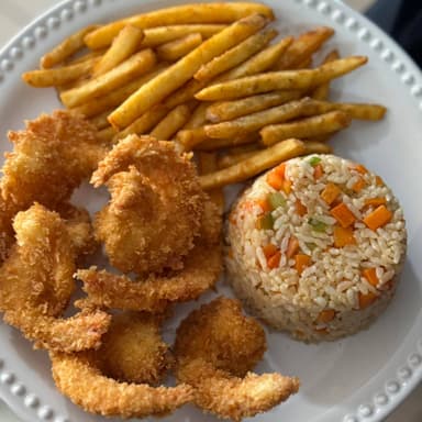 CAMARONES EMPANIZADOS