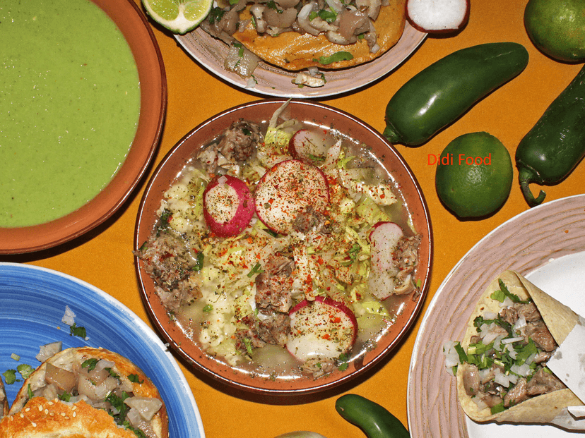 Cemitas Y Pozole De Cabeza (Los Gordos)