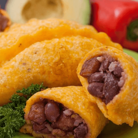 Empanada Paisa + jugo GRATIS