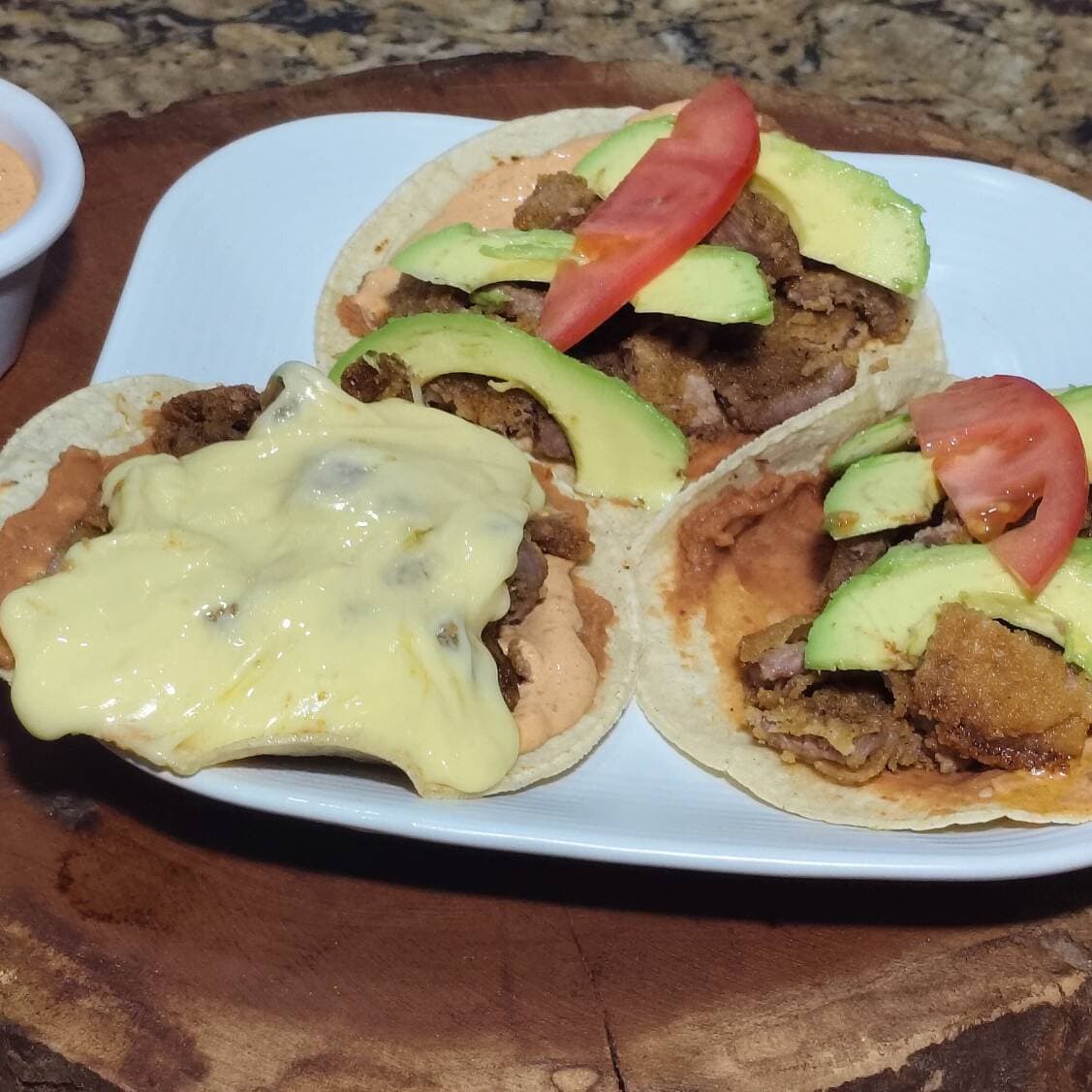 Tacos de Milanesa de Res C/queso y Papas