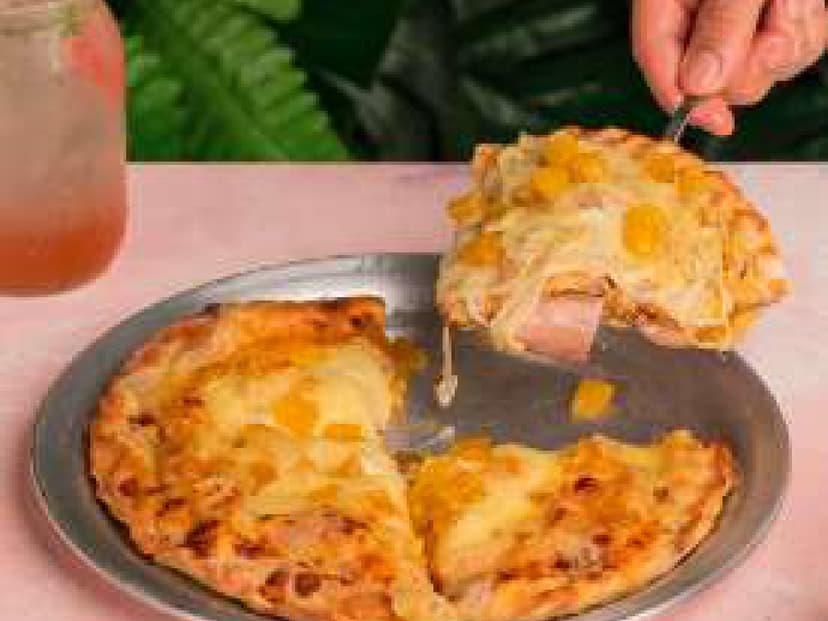 La Propia Pizzería de Acá