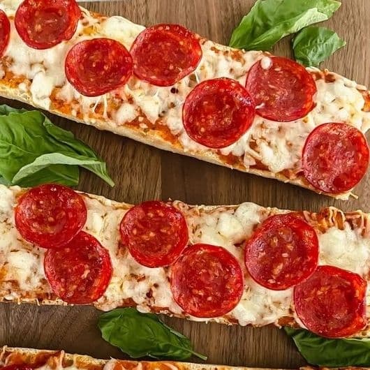 Longbottom (estilo pizza) con papas
