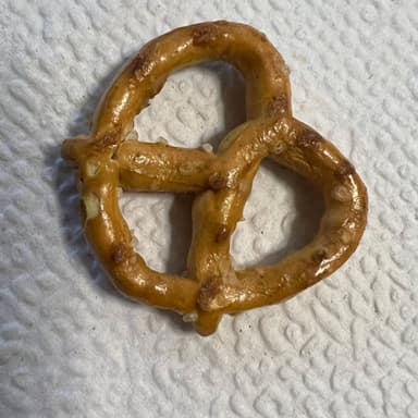 MINI PRETZEL 3.5CM