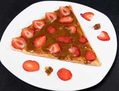 Cajeta Con Fresas Naturales