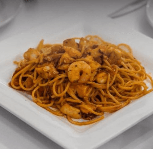 Spaghetti Pescatore con Mariscos