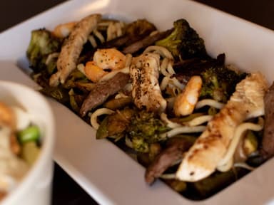Udon Mixta