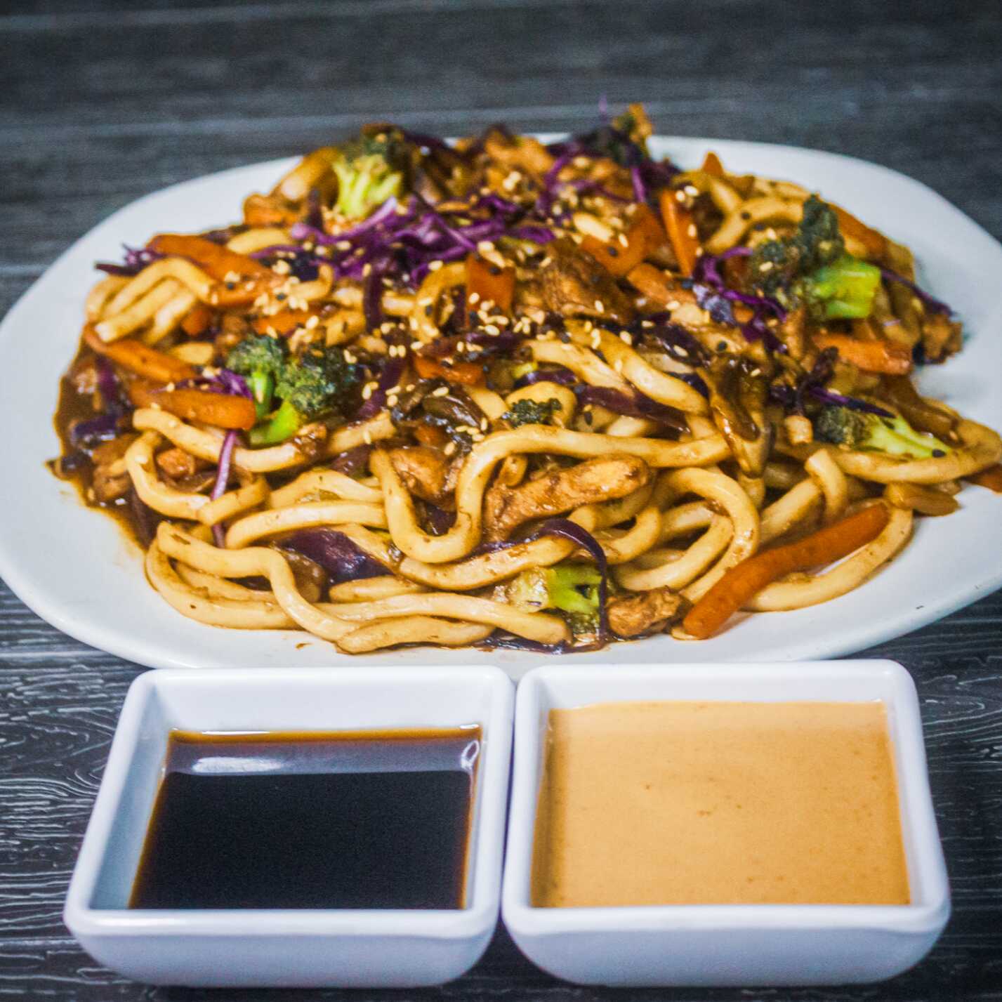 Yakisoba de Pollo