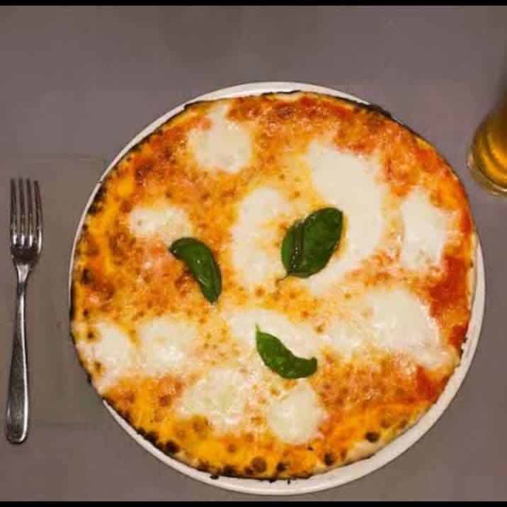 Pizza Margherita Grande 8 rebanadas