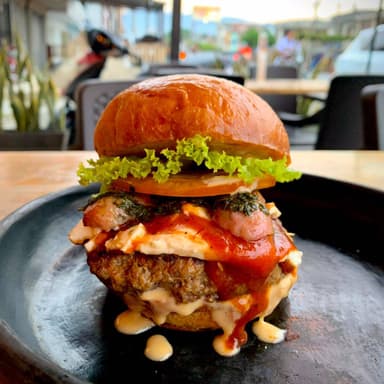 Burger Macarena #1 Burgermaster 2022