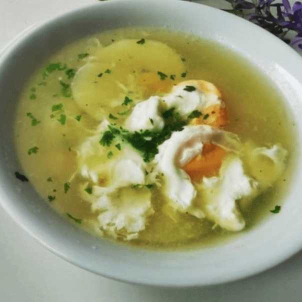 Caldo de Huevo