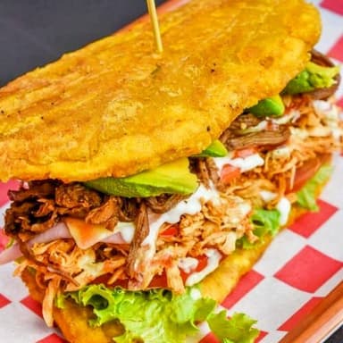 Patacon Mixto