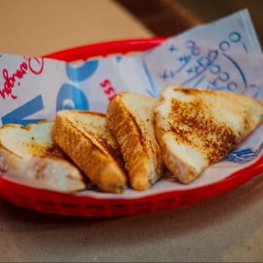 Pan con Ajo