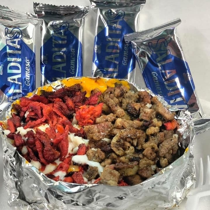Papa Asada Mixta de Bistec y Trompo