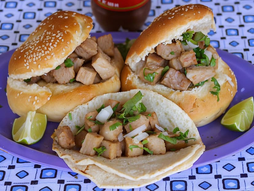 La Chona Carnitas