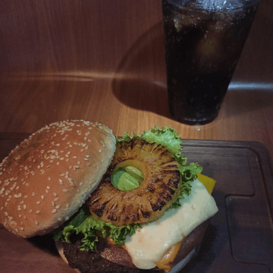 Hamburguesa Hawaiana