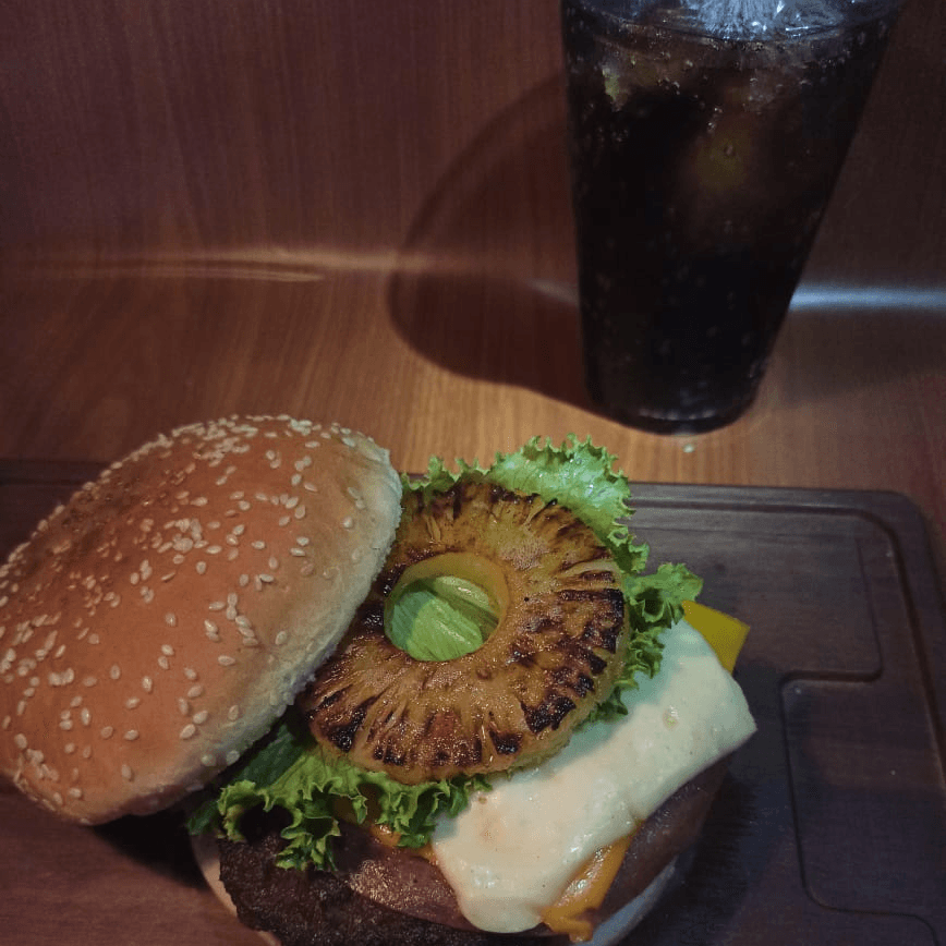 Hamburguesa Hawaiana