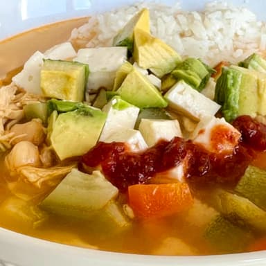 Caldo Tlalpeño 1/2 Litro