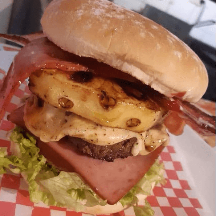 Hamburguesa Hawaiana