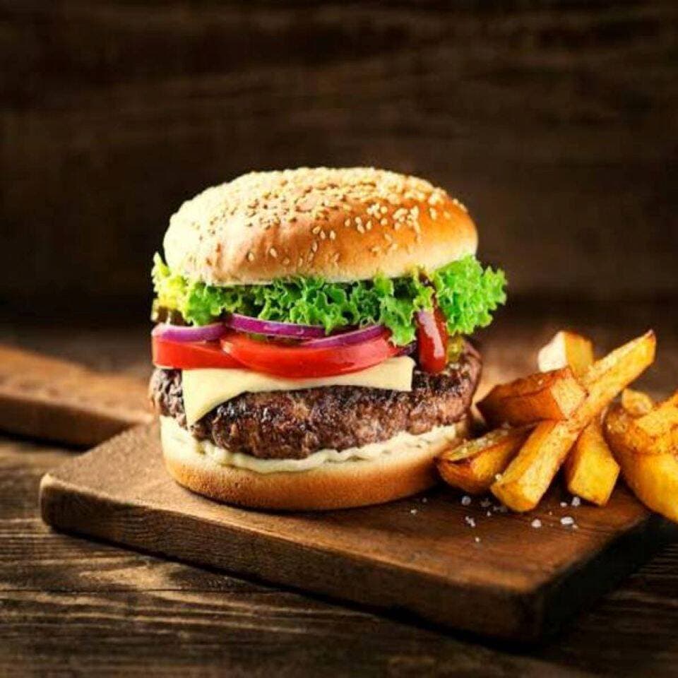 CLASSIC BURGUER