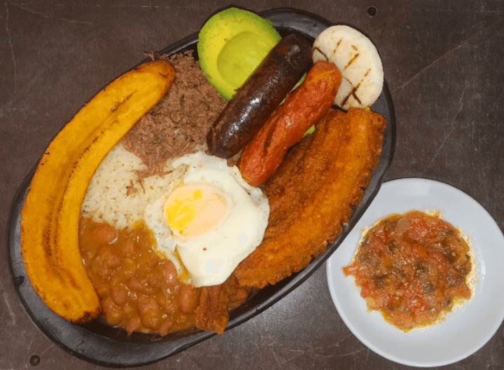 Deli sazón las delicias de la placita