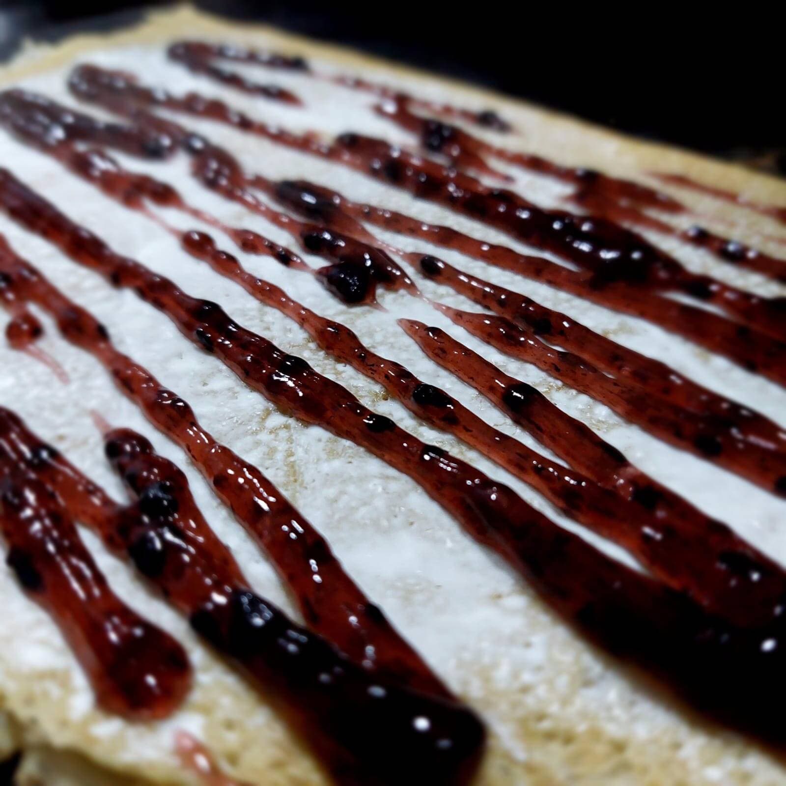 Crepa de Queso Philadelphia y Mermelada