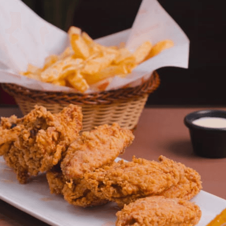Alitas Crispy + Papas fritas