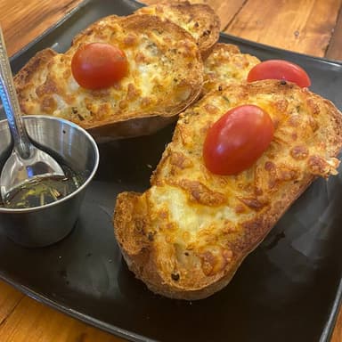 Pan de Ajo