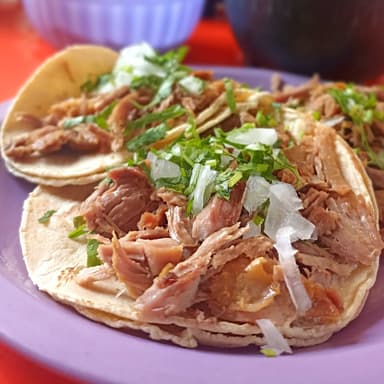 Taco de la especialidad que elijas (BIEN SERVIDOS)
