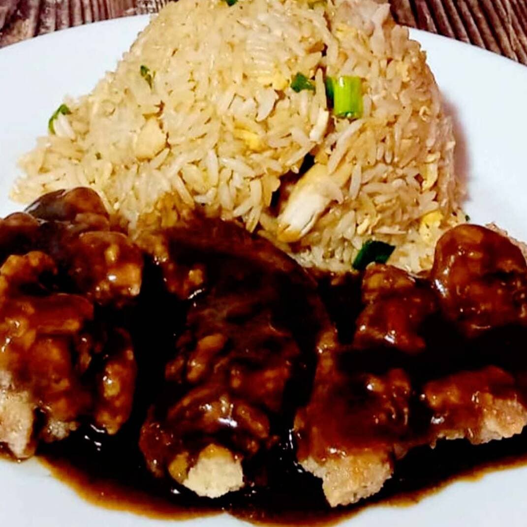 Alitas con Salsa Curry + Chaufa + Entrada