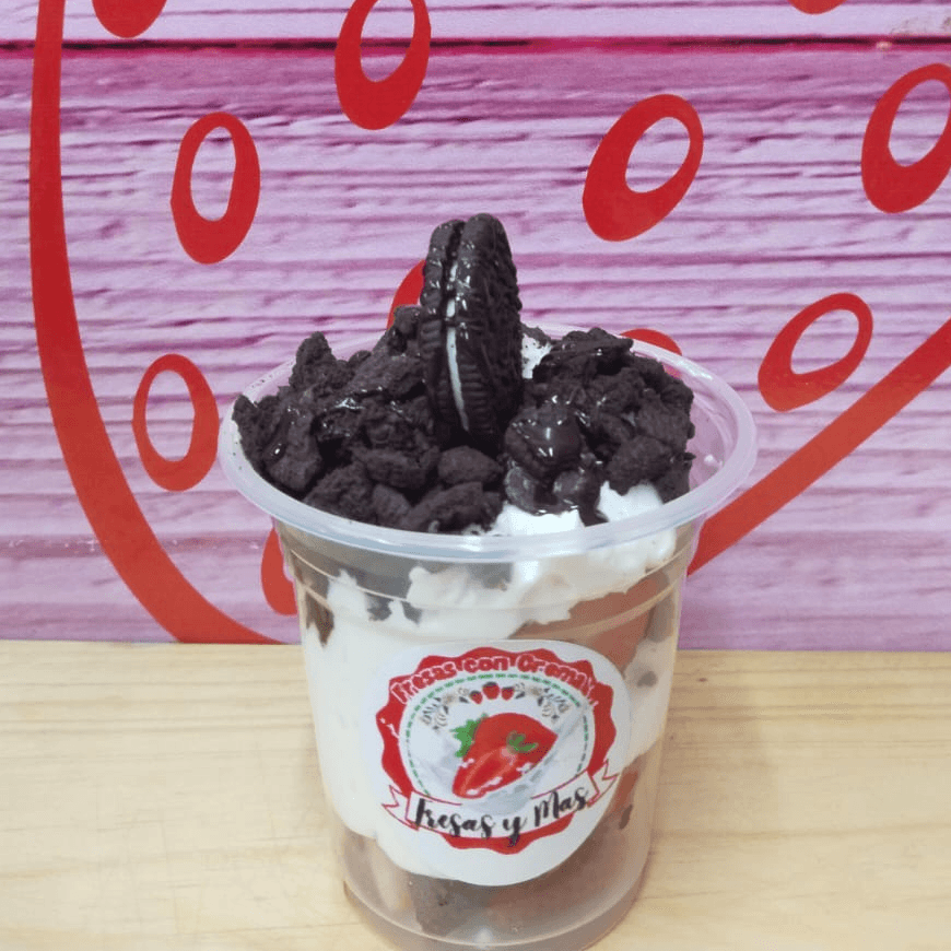 Fresas con Crema Oreo