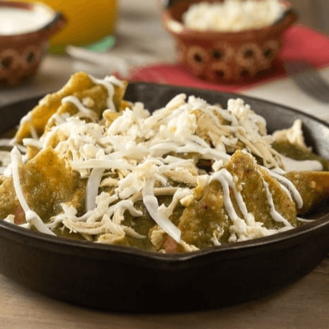 Combo-Chilaquiles Verdes + Horchata