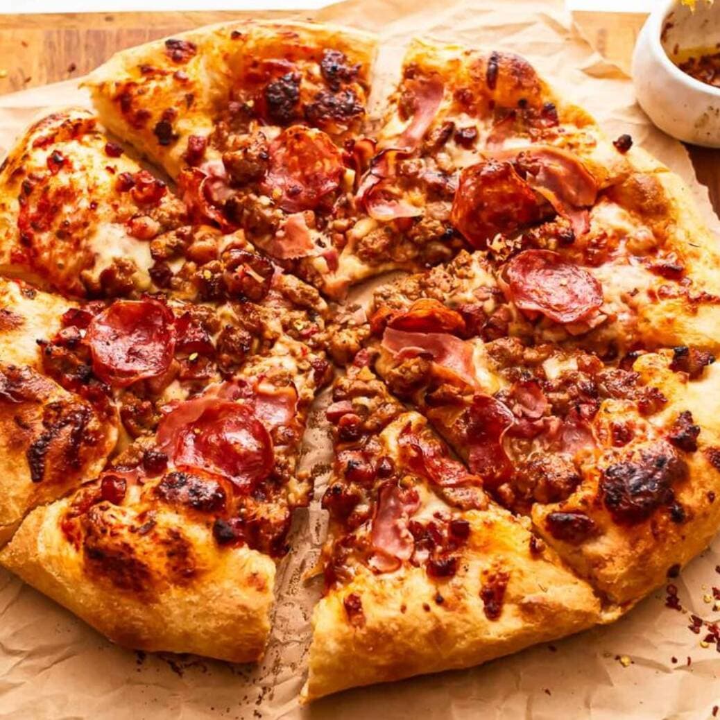 Pizza Extra Meat 8 Porciones