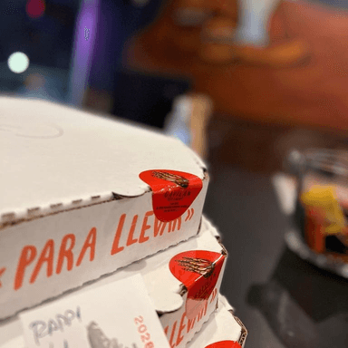 Combo 1 Pizza Grande Pepperoni y 1 Mediana Hawaina