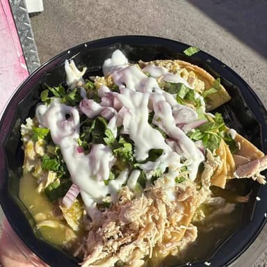 Chilaquiles de pollo...
