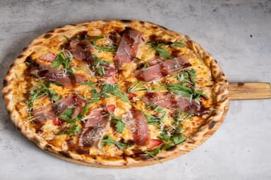 PIZZA AMORE.