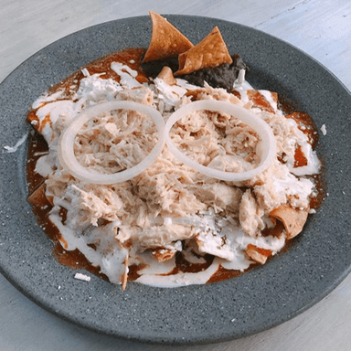 Chilaquiles con Pollo Promo