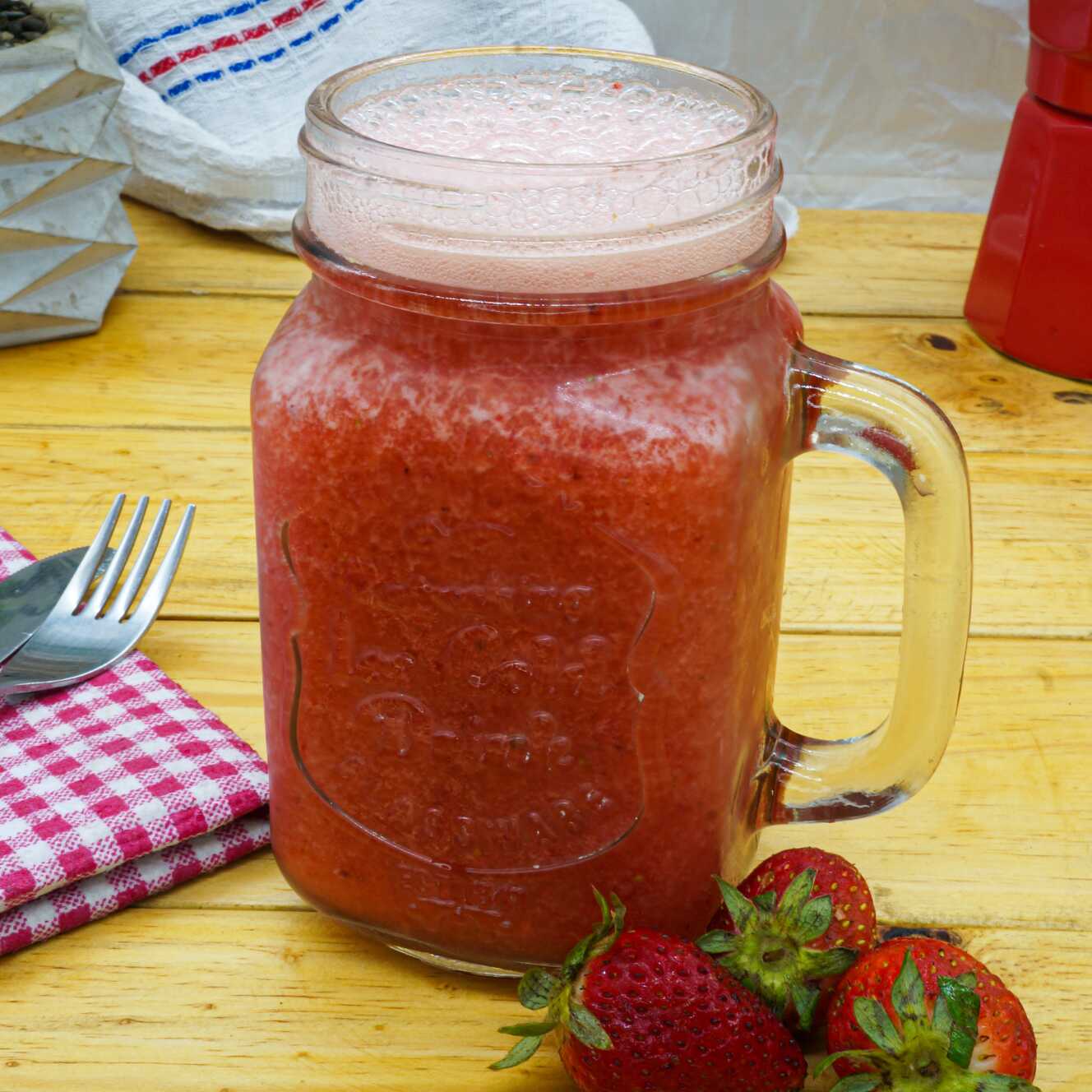 Jugo de Fresa 16 Oz