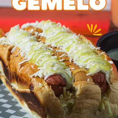 Perro Gemelo + porción de papa