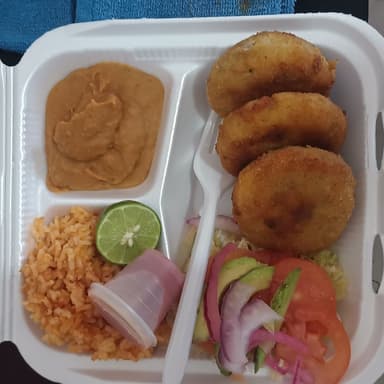 Tortitas de Papa con Pollo