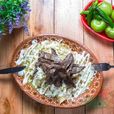Chilaquiles Con Bistec