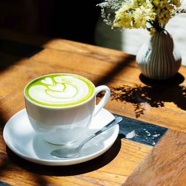 Matcha Caliente