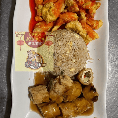 Tipakay, Enrollados y Chaufa