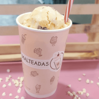Malteada de Ron con Pasas 16onz