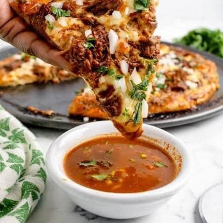Pizza Birria