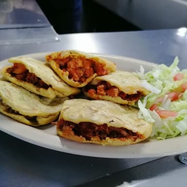 Gorditas de Chicharrón Verde