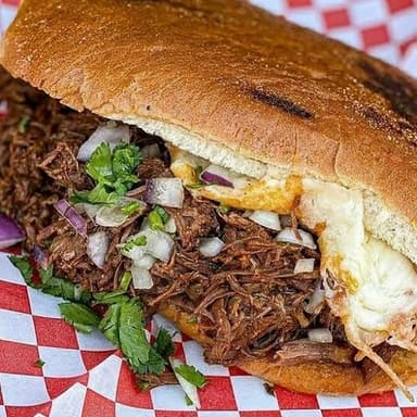 Torta de Birria