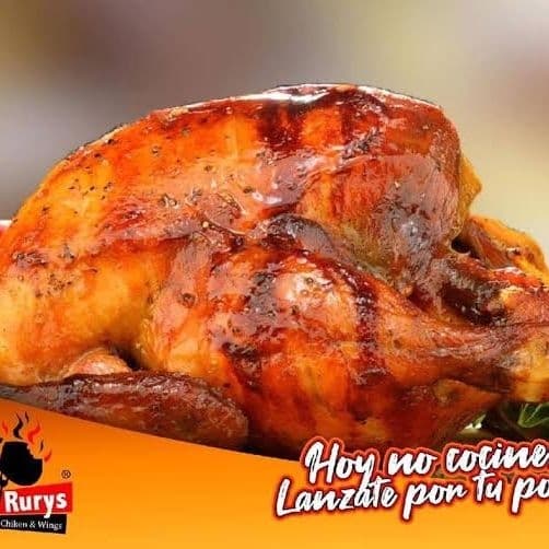 Pollo Rostizado a la Leña