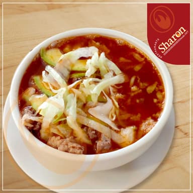 Pozole Rojo de Cabeza de Cerdo Chico